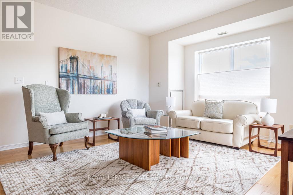 401 - 4000 CREEKSIDE DRIVE