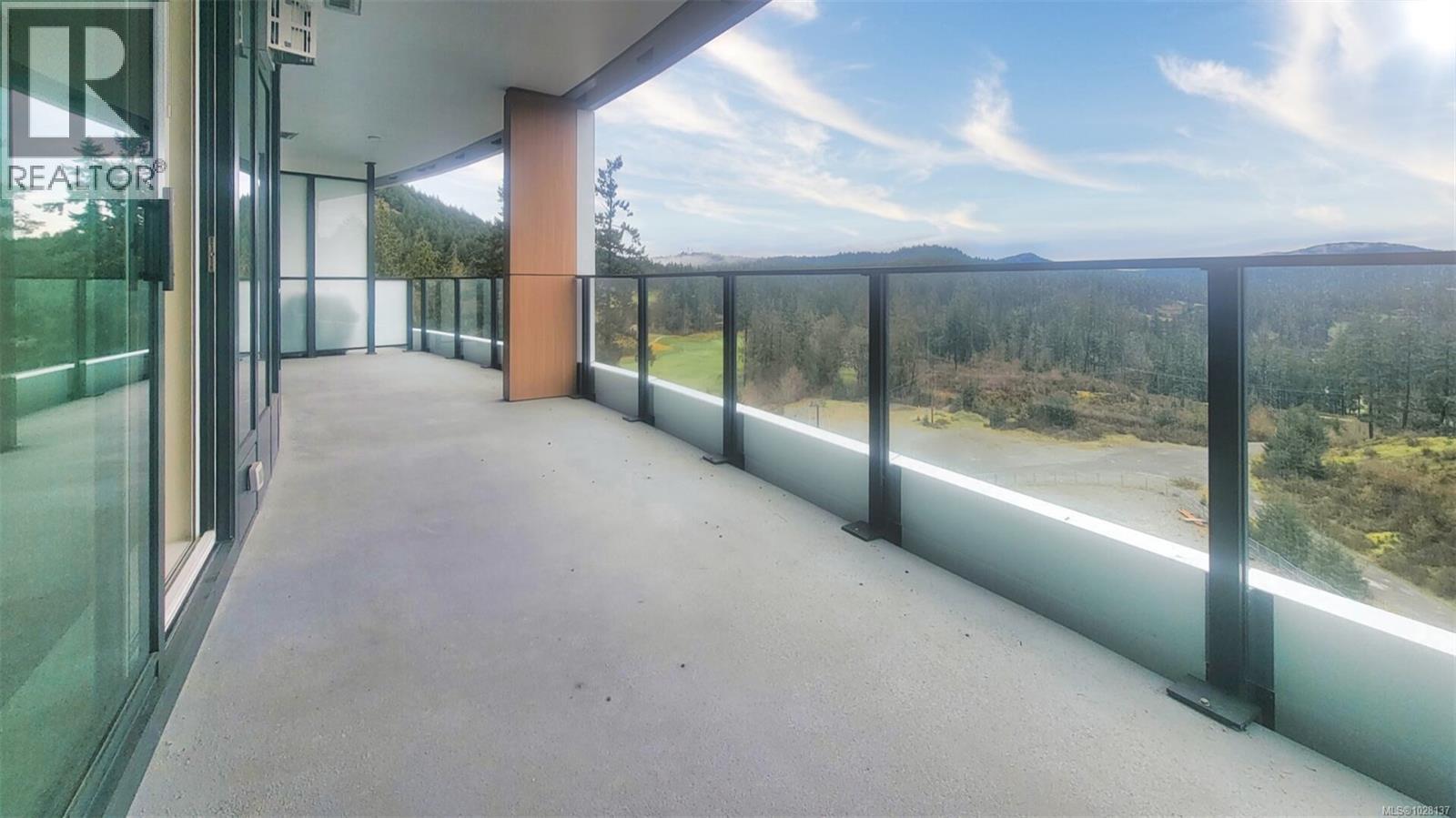 808 2000 Hannington Rd