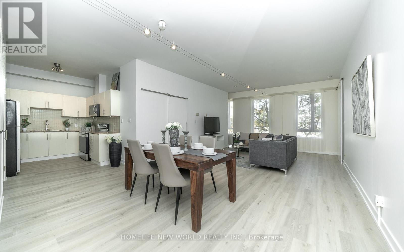 303 - 1 ST JOHNS ROAD