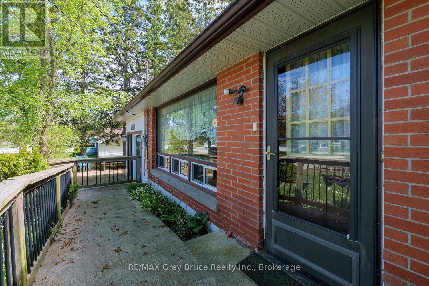 515 PRINCESS STREET