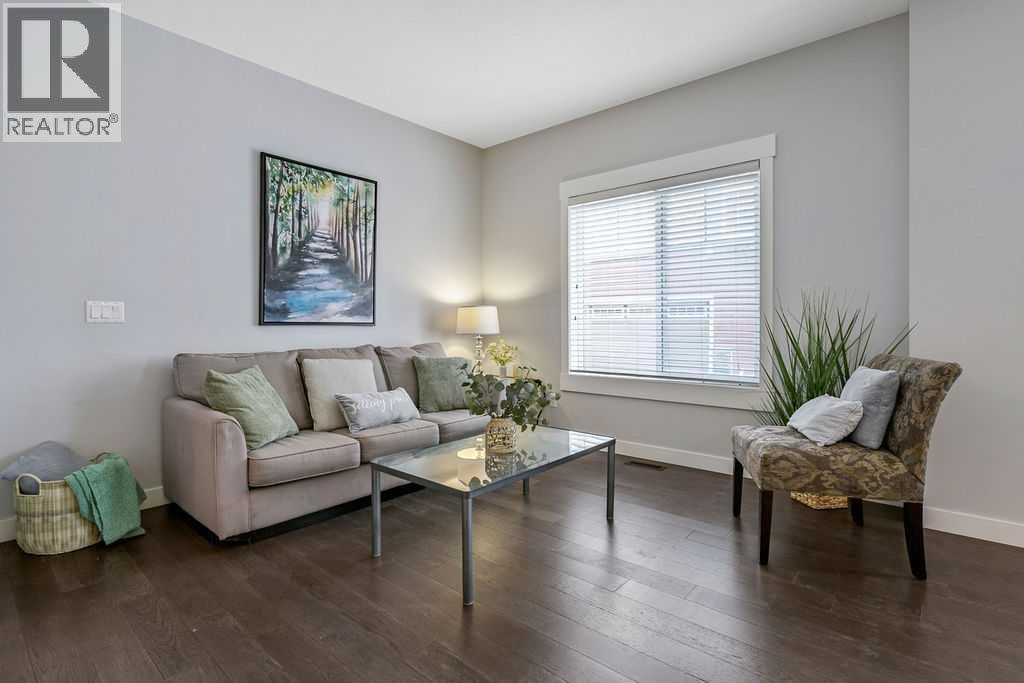 22 West Coach Manor SW