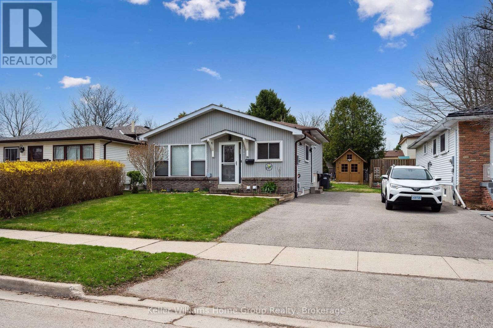 373 WEST ACRES DRIVE