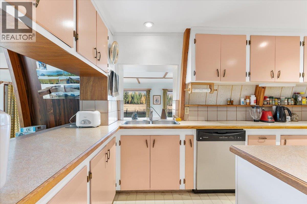 1215 Trinity Valley Road