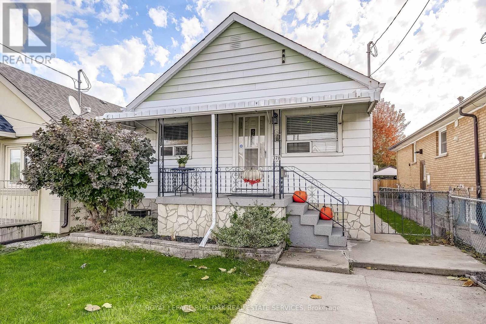 378 WAVERLY STREET