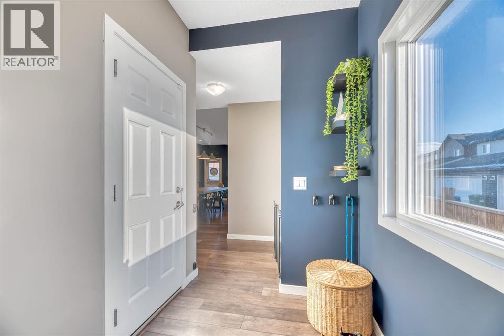 16 Legacy Reach Manor SE