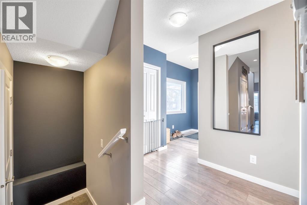 16 Legacy Reach Manor SE