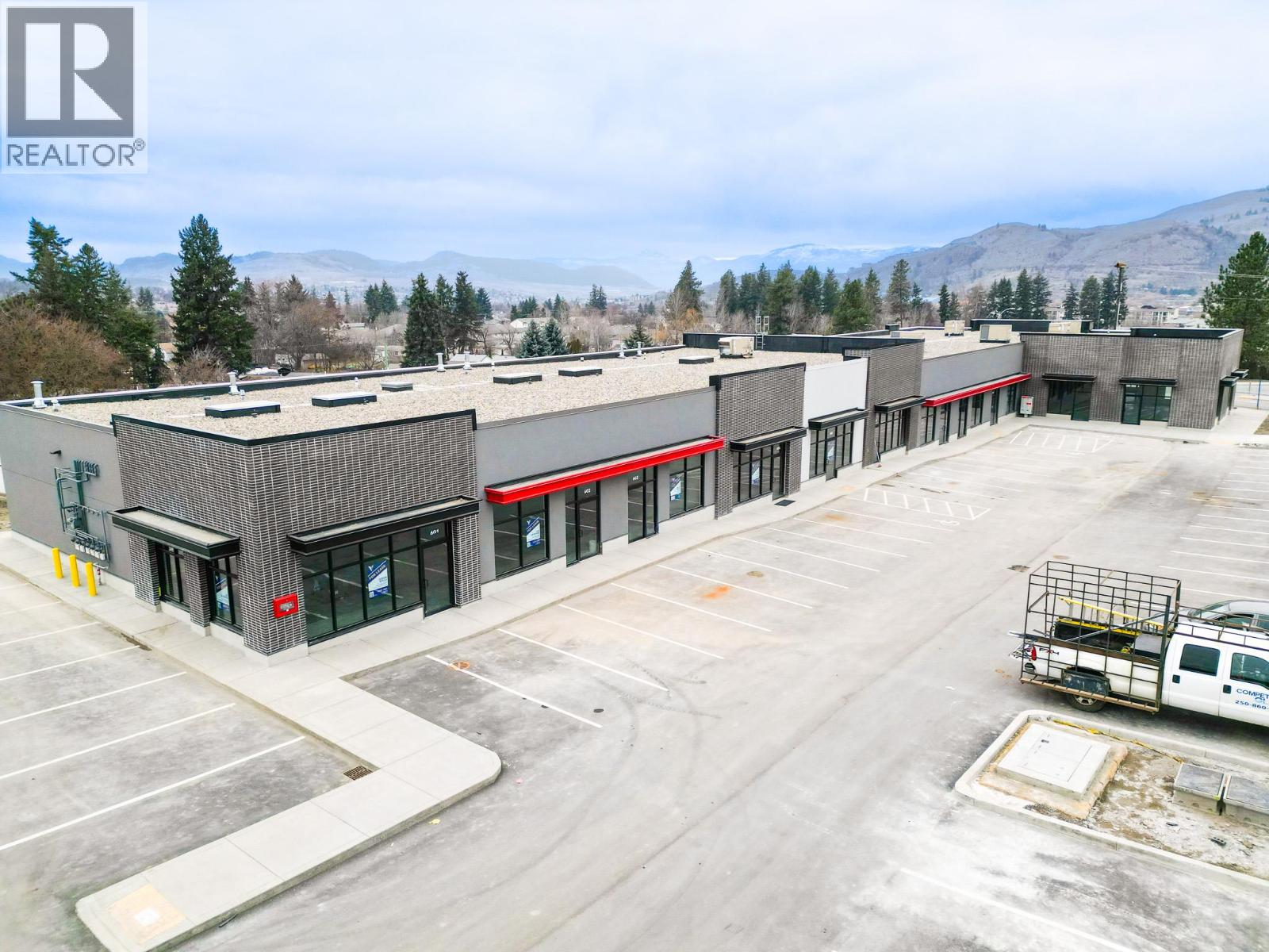 601 5000 Silver Star Road