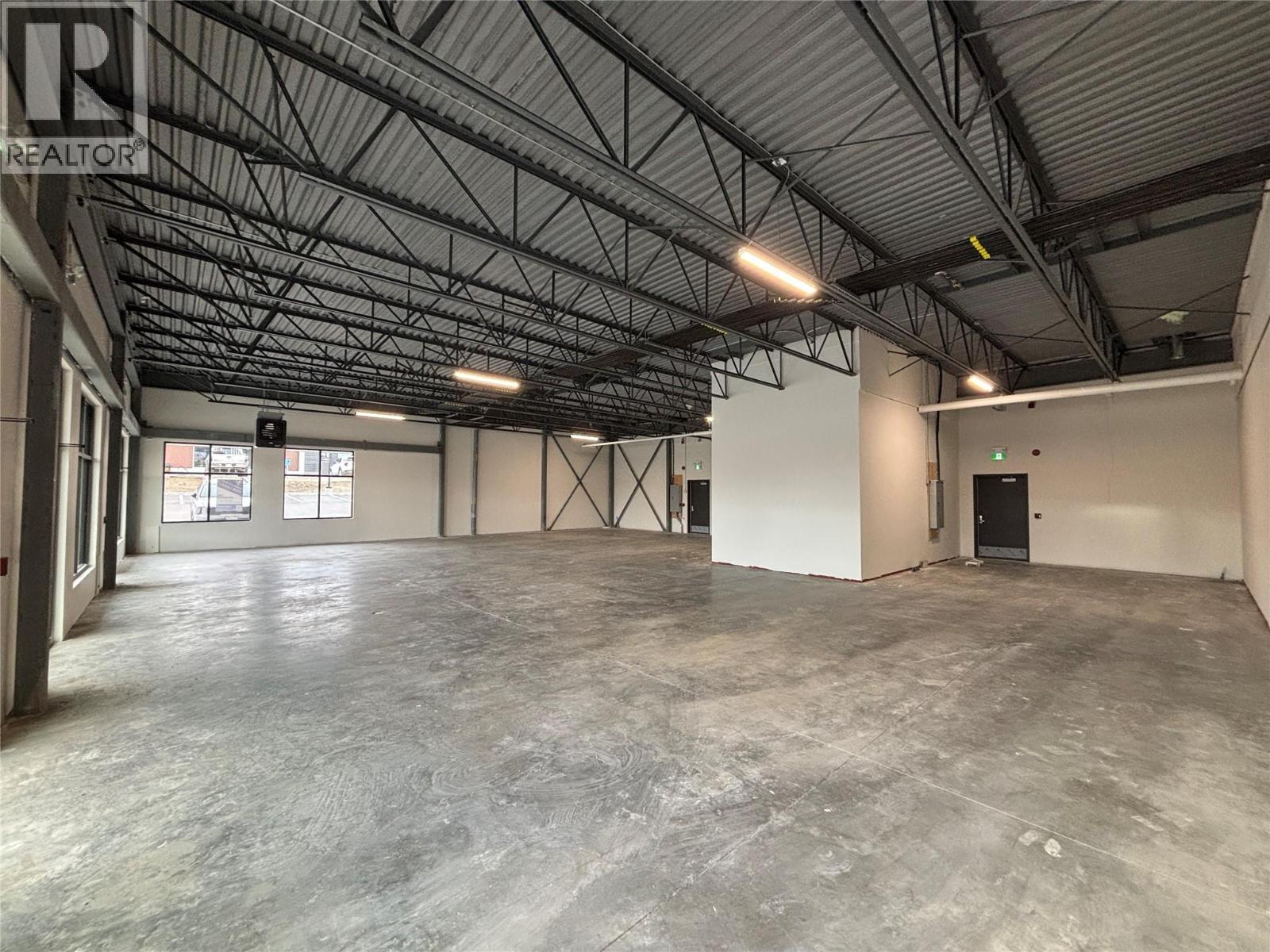 601 5000 Silver Star Road