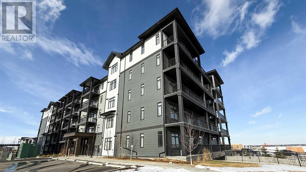 103, 30 Sage Hill Walk NW