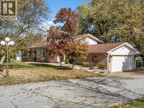 224 WEST PIKE CREEK Lakeshore ON N8N2L9