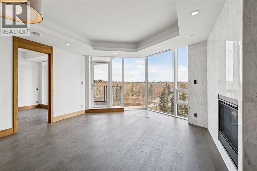 606, 738 1 Avenue SW