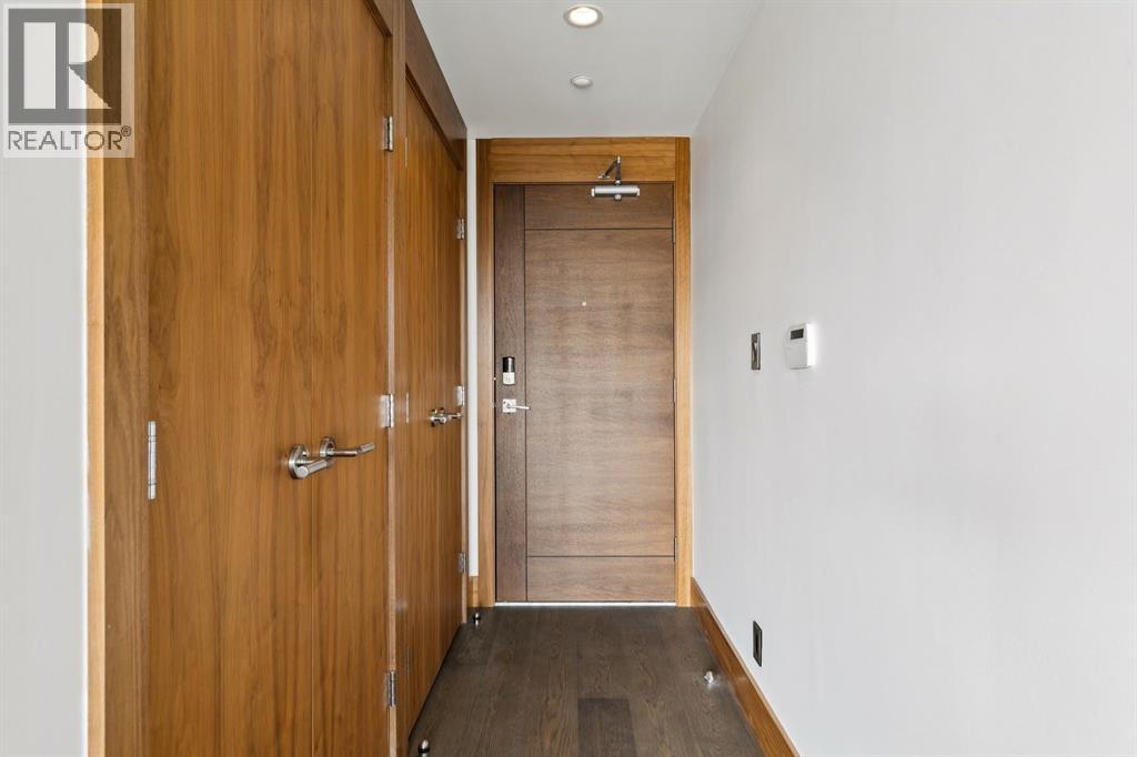 606, 738 1 Avenue SW