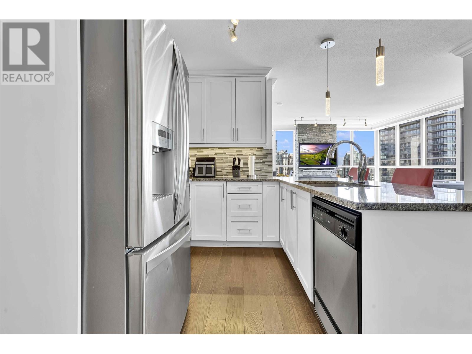 "2404" 1199 SEYMOUR STREET