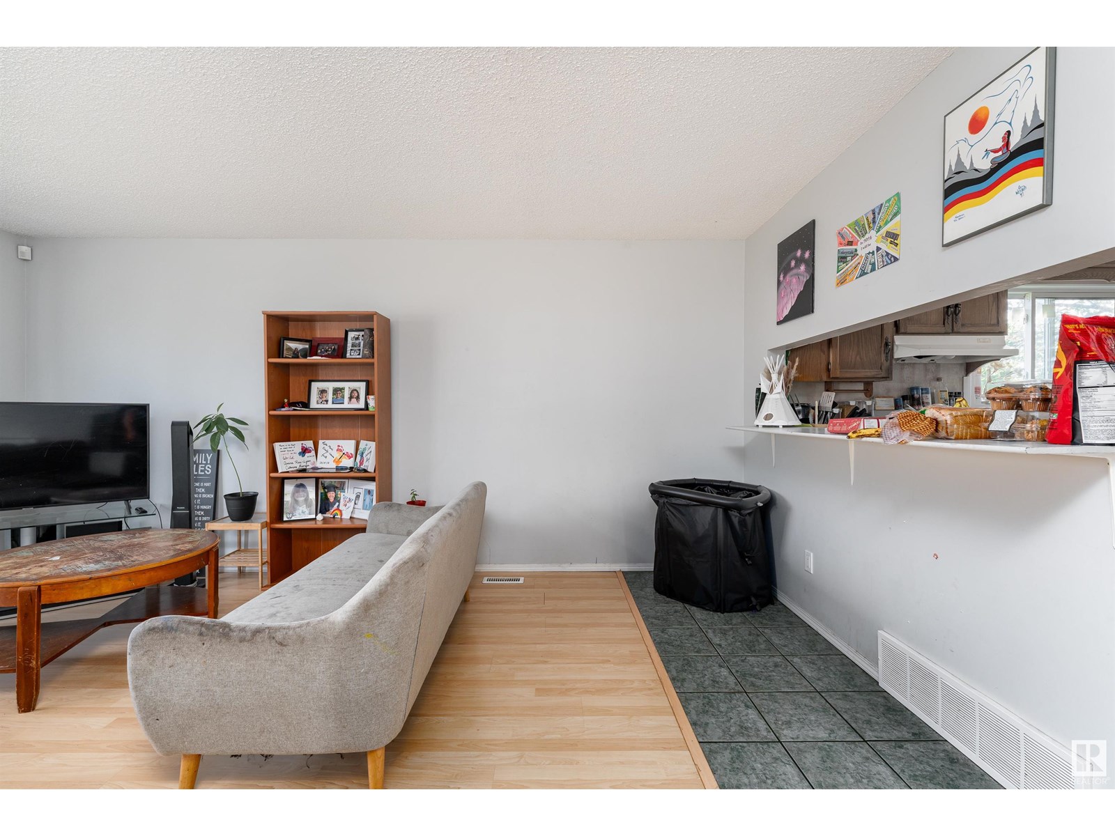 1131 35A ST NW