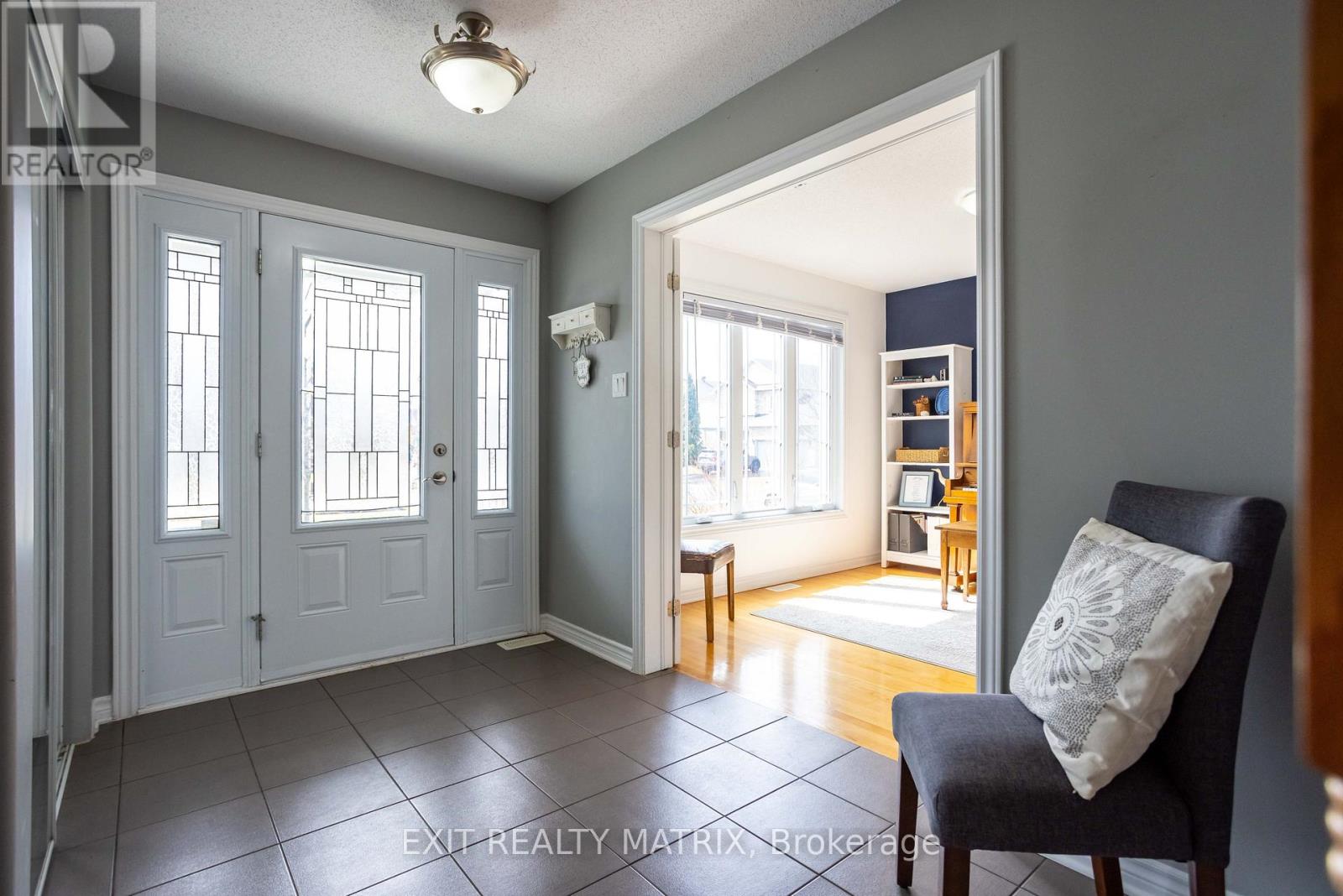 228 OLDE TOWNE AVENUE