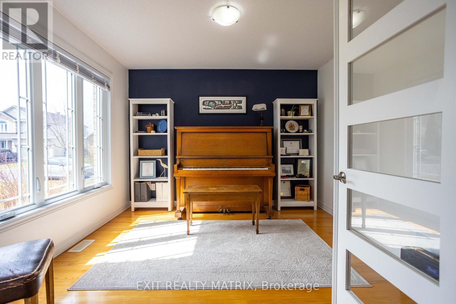 228 OLDE TOWNE AVENUE