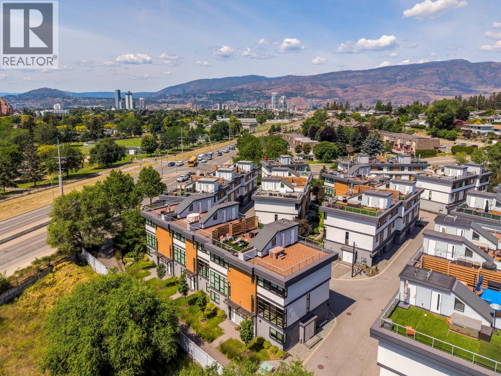 1515 Highland Drive N Unit# 29
