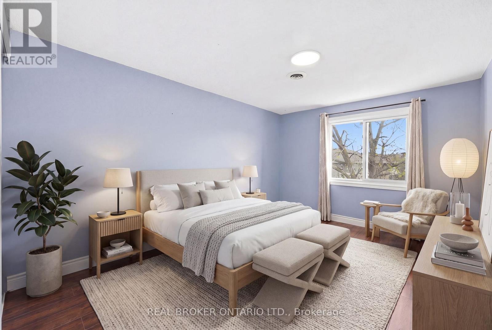 29 - 262 KENORA AVENUE
