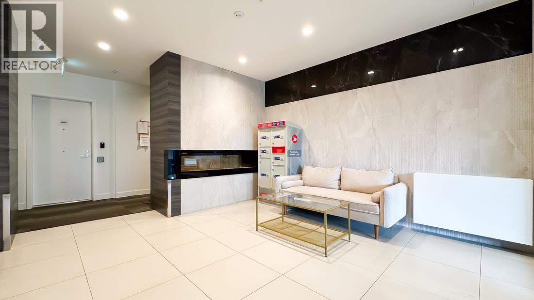 302 6733 CAMBIE STREET