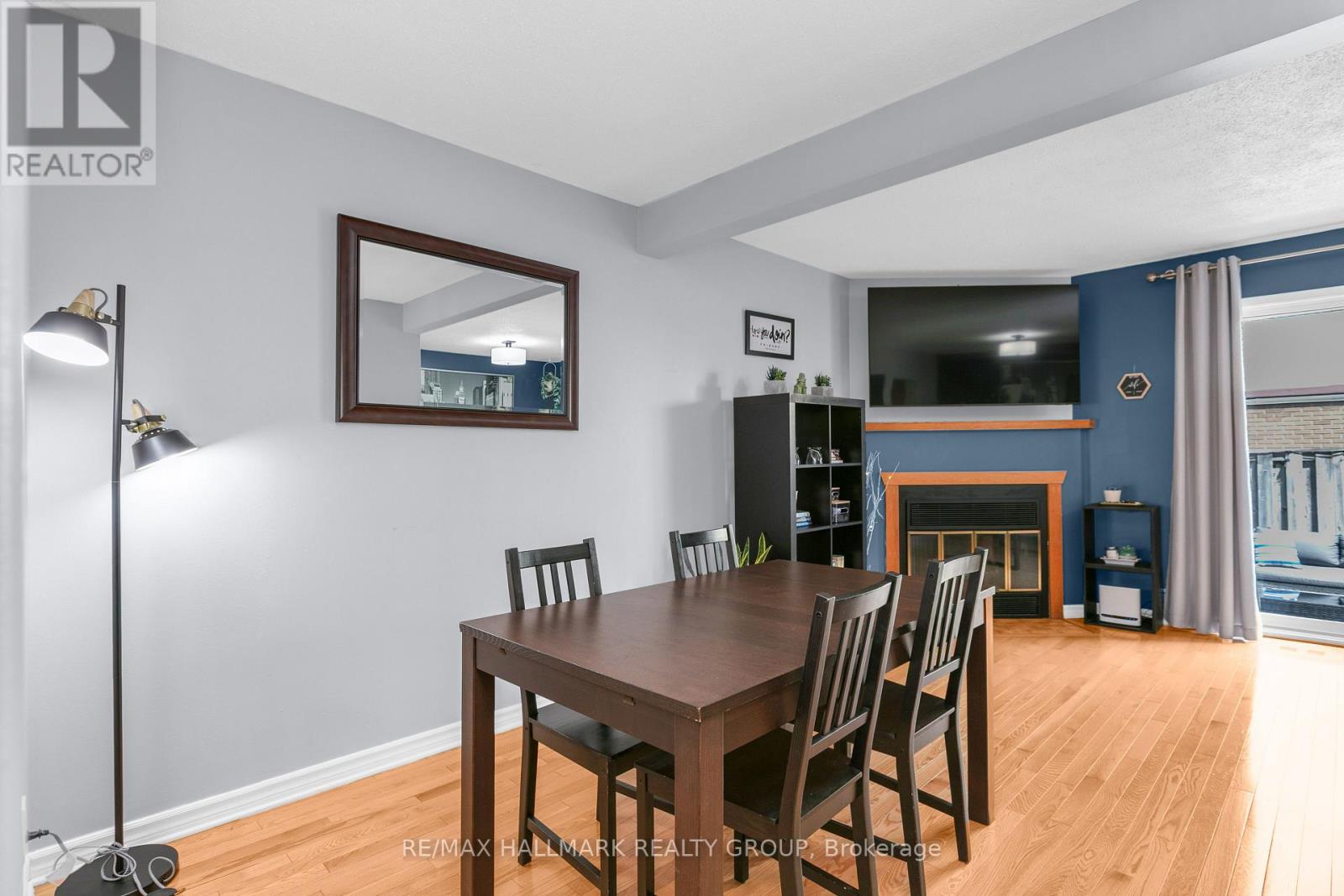 44 - 529 CANOTIA PLACE