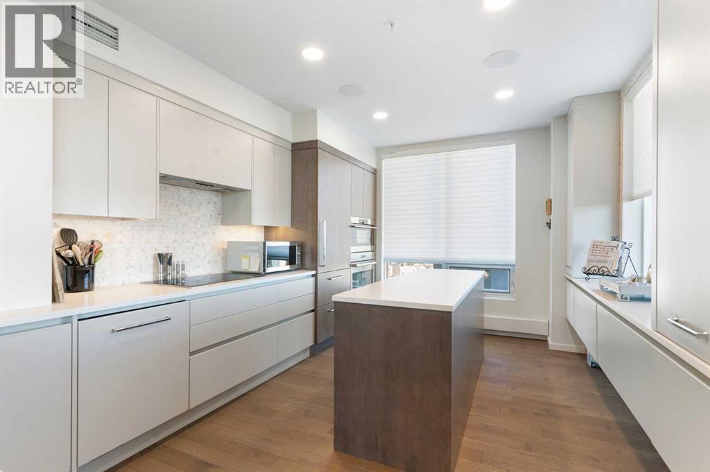 1004, 228 26 Avenue SW