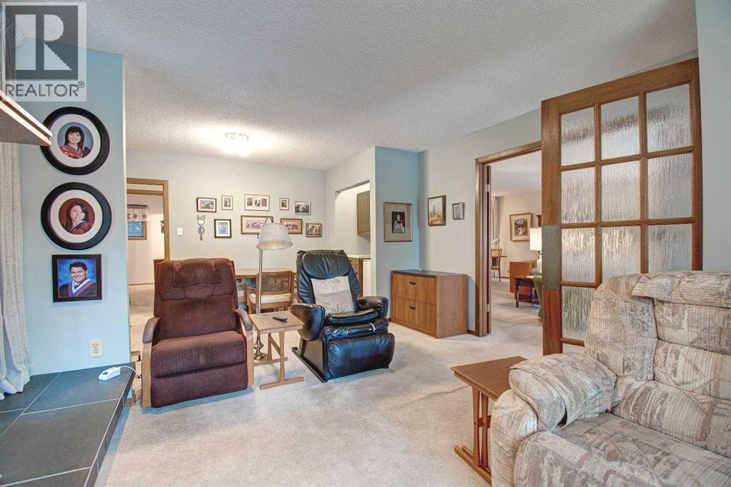 487 Arlington Drive SE