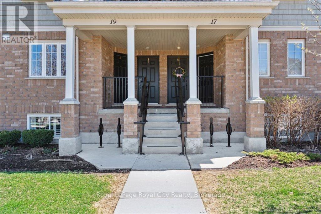 19B - 15 CARERE CRESCENT