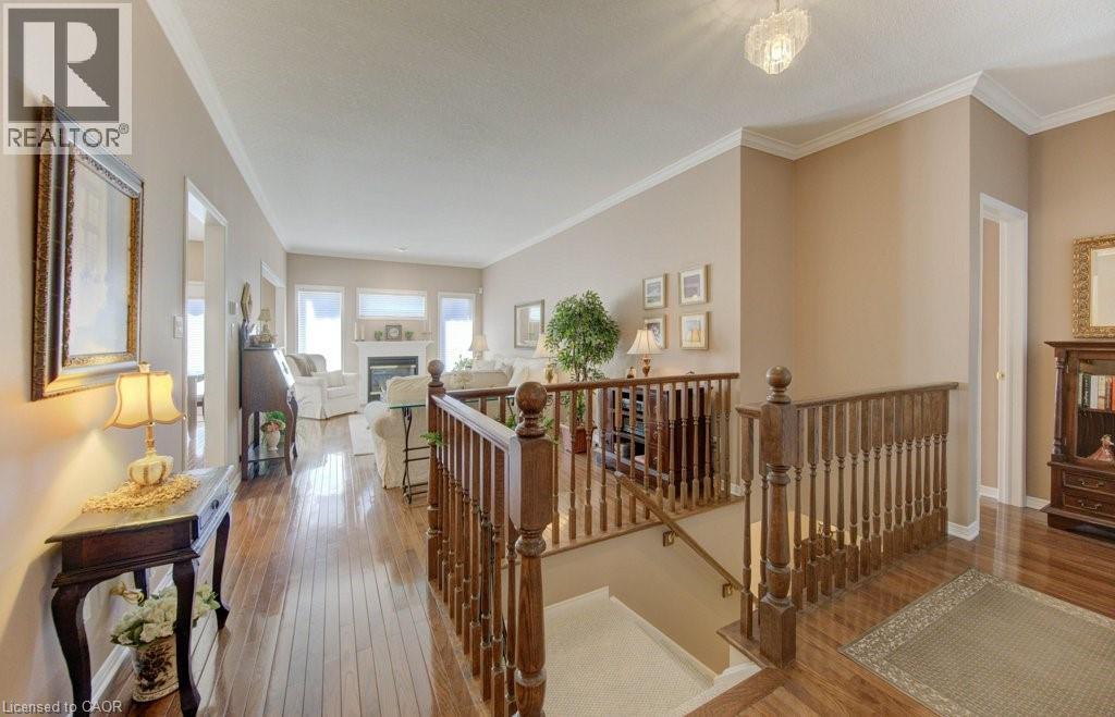 545 LAURELWOOD Drive Unit# 8