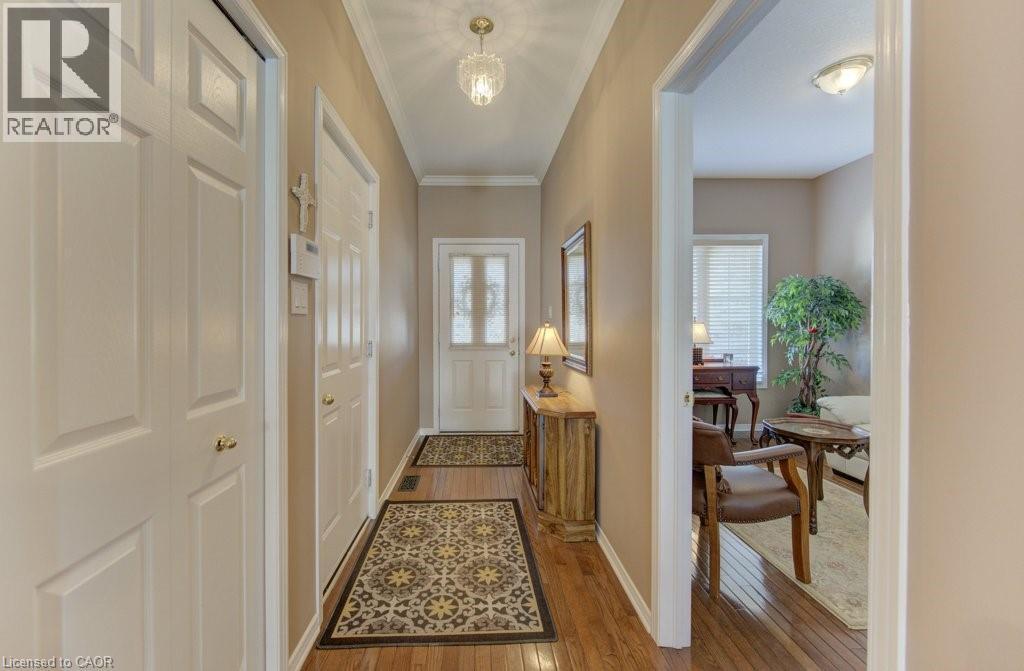 545 LAURELWOOD Drive Unit# 8