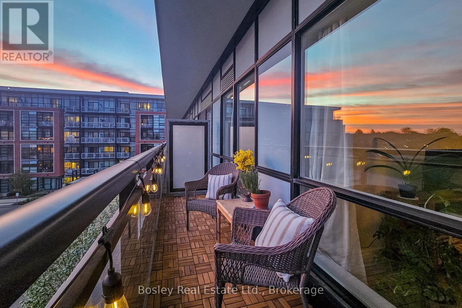 412 - 155 ST LEGER STREET