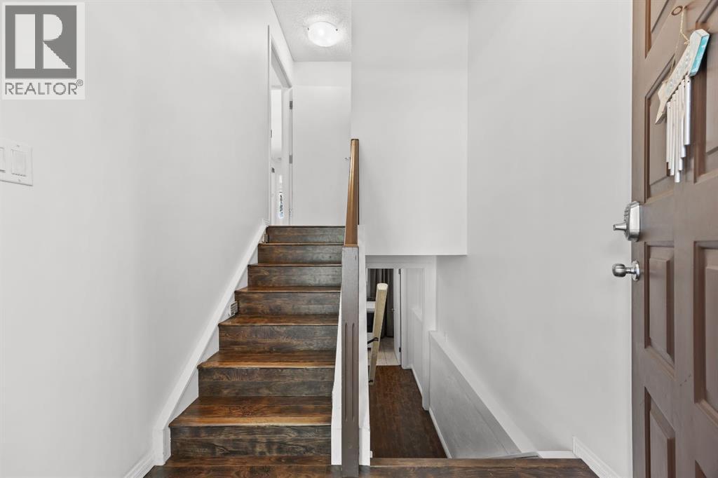 28 Templegreen Bay NE
