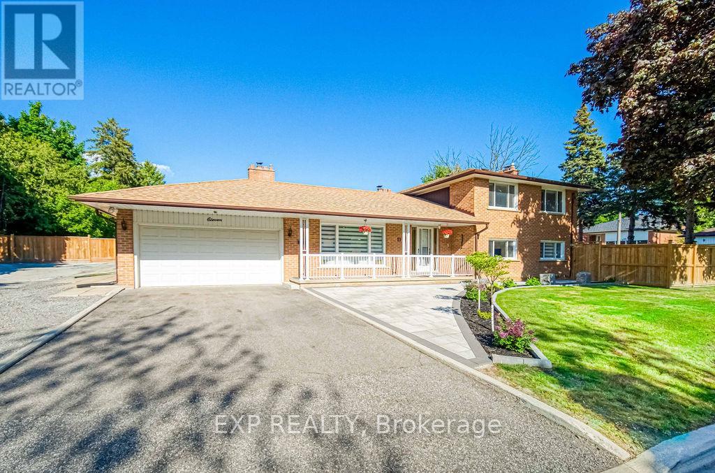 11 LILLIAN AVENUE