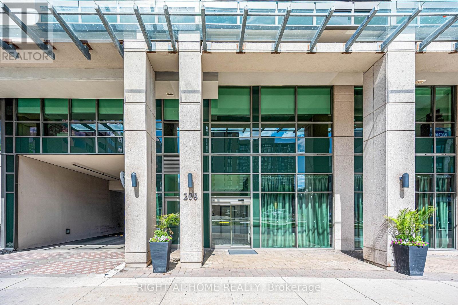 #2902 - 208 ENFIELD PLACE