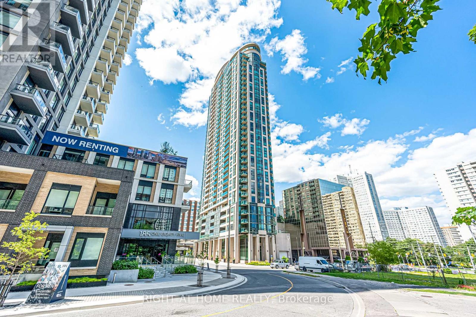 #2902 - 208 ENFIELD PLACE