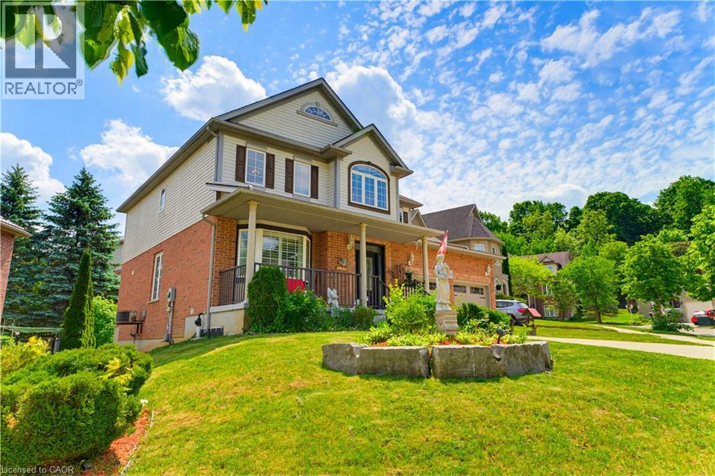805 MUNICH Circle