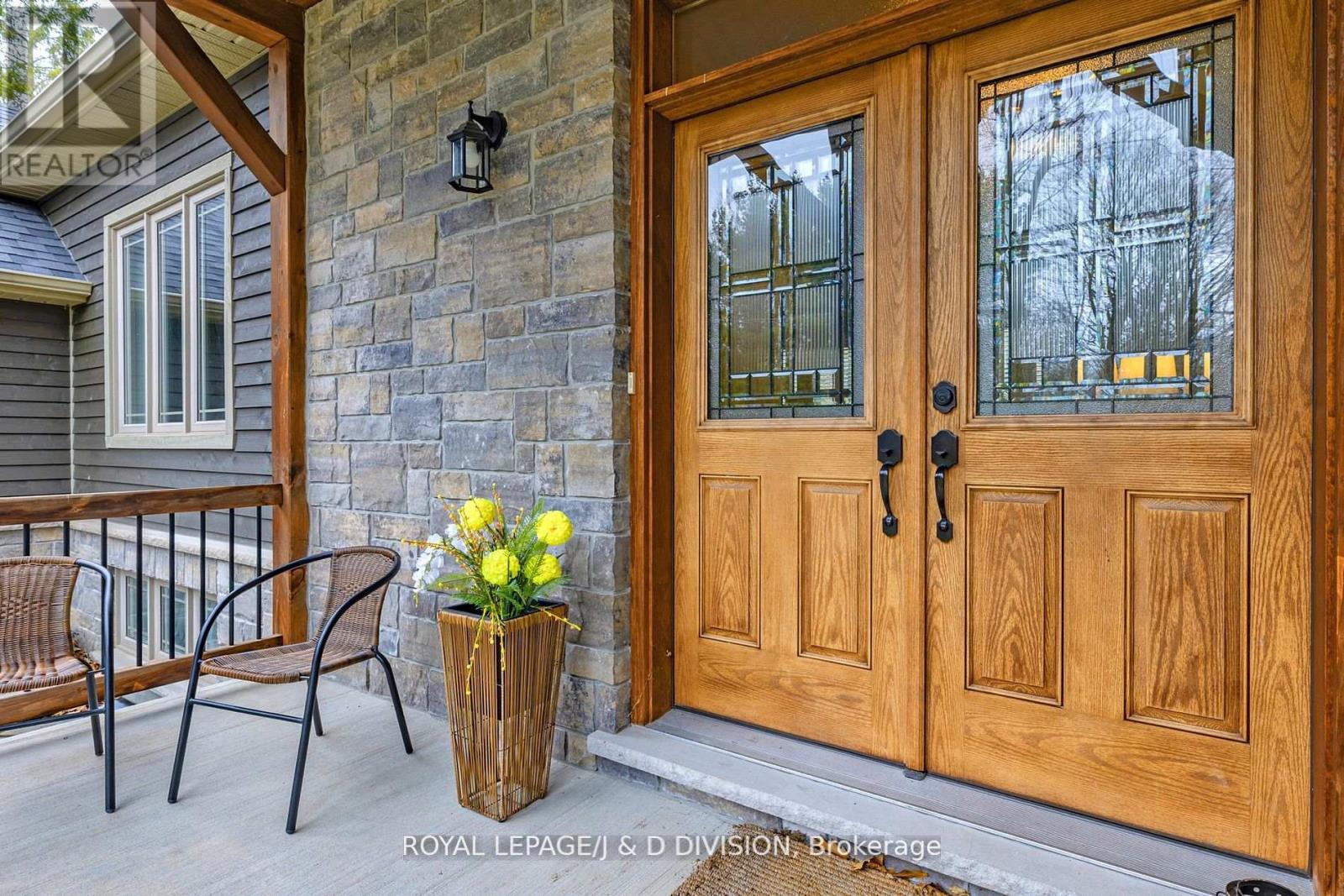 123 DESROCHES TRAIL