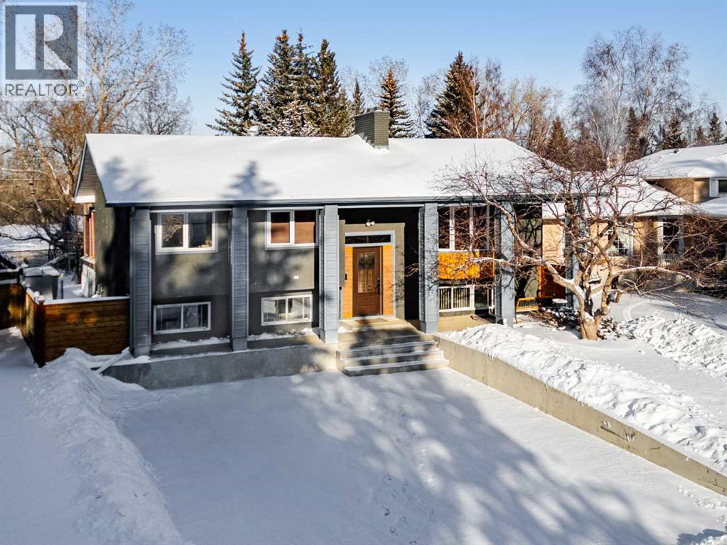 660 Oakwood Place SW