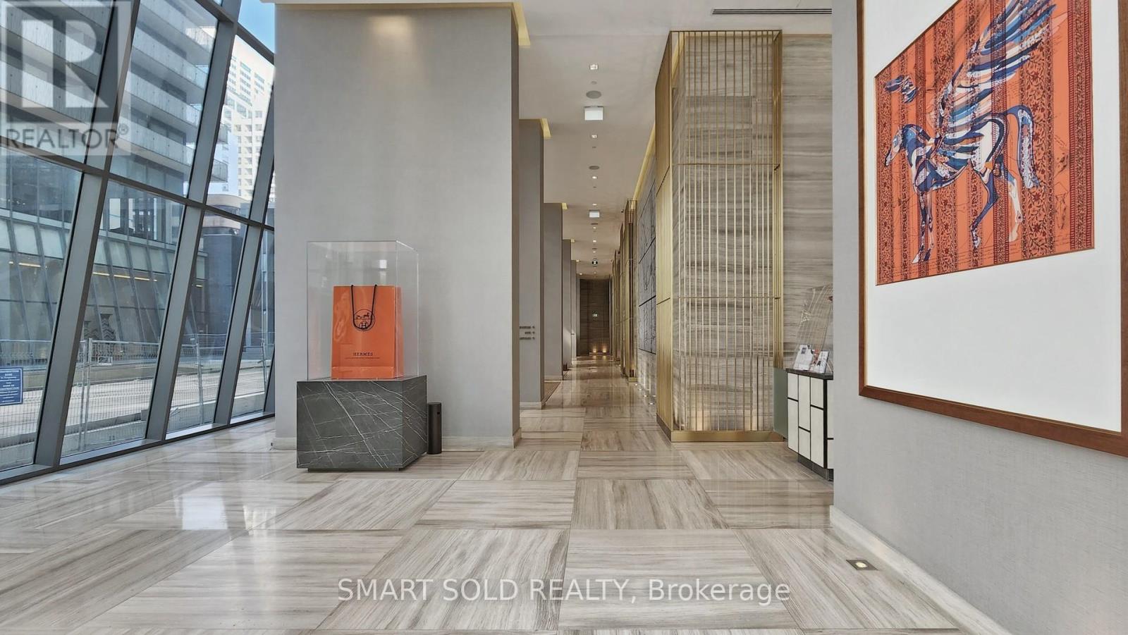 2909 - 50 CHARLES STREET E