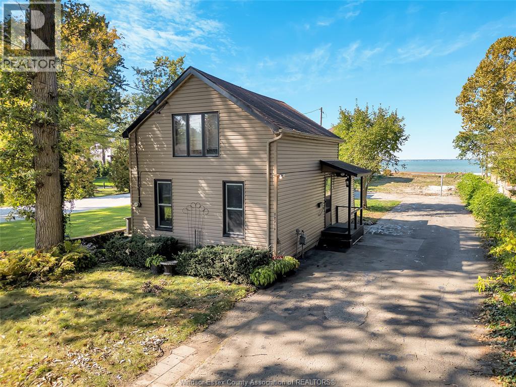 12718-12722 RIVERSIDE DRIVE