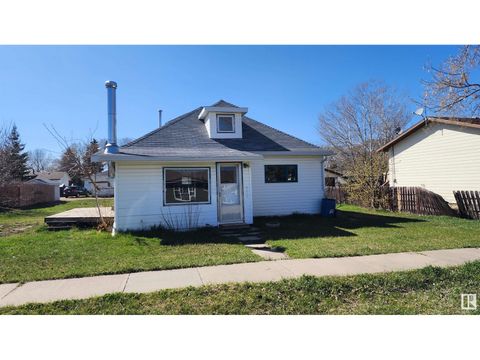 5012 51 ST Mannville AB T0B2W0
