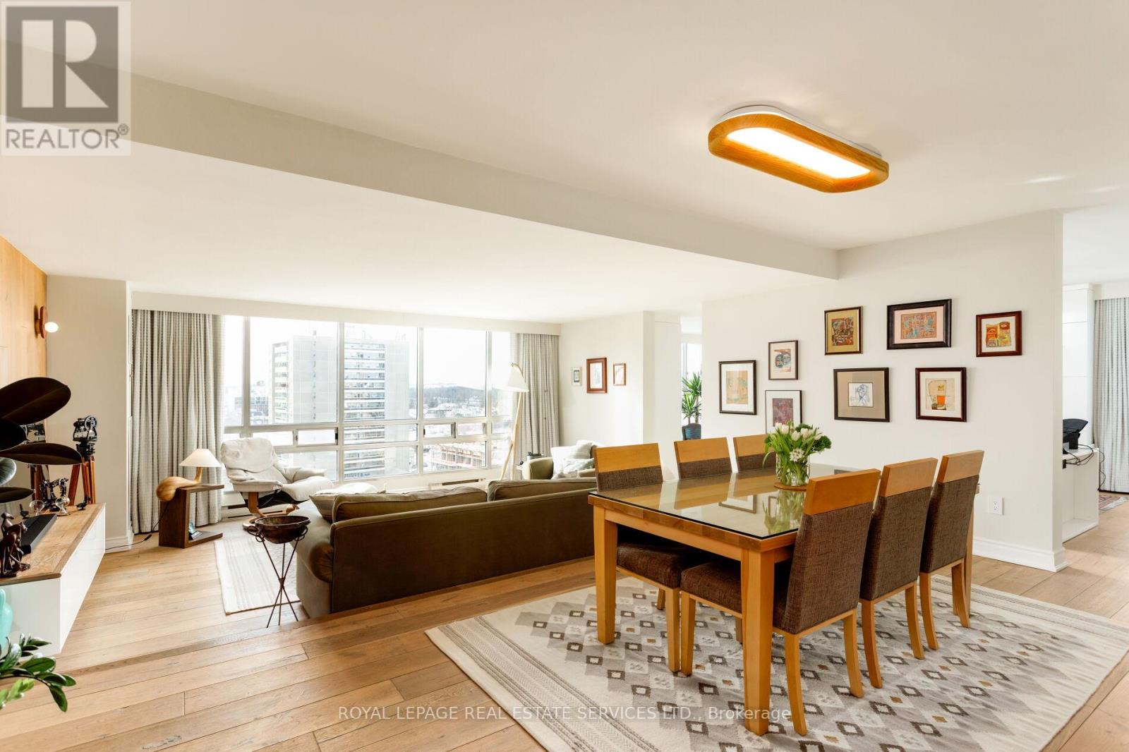 1401 - 2180 MARINE DRIVE