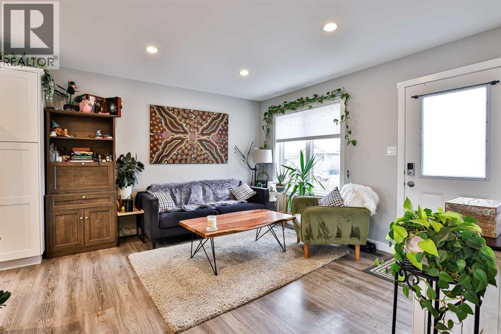 874 Jessie McLeay Road N