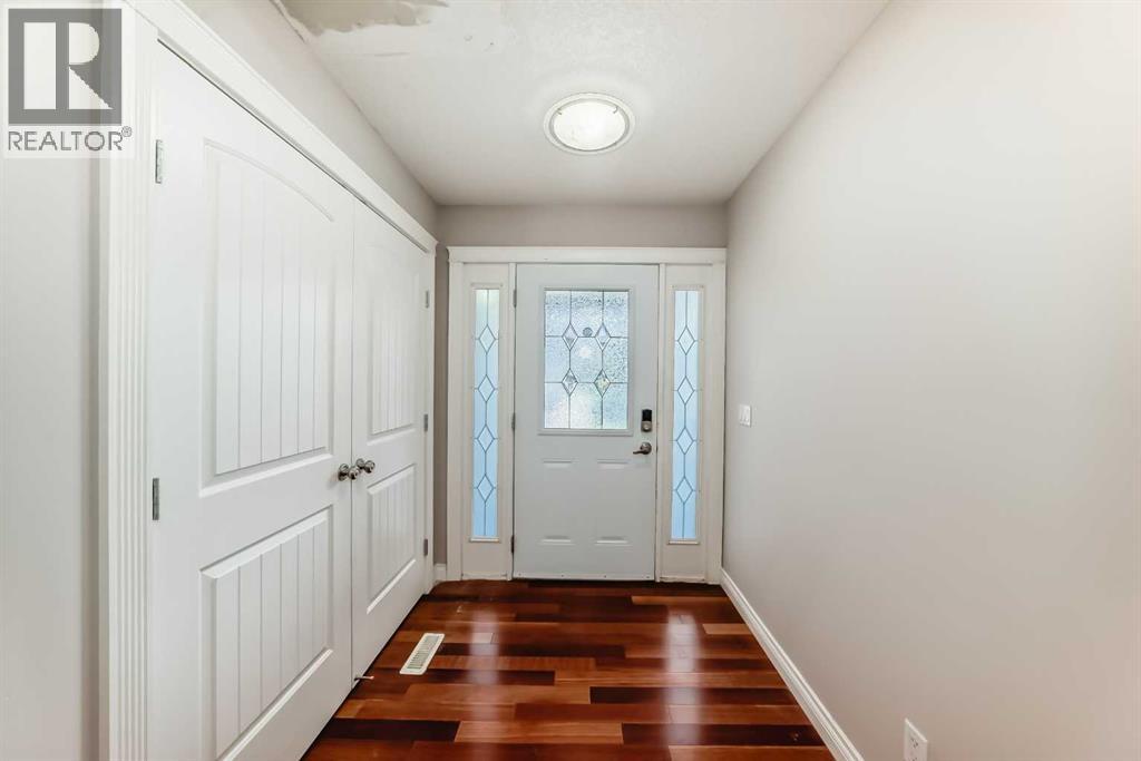 87 Sherwood Circle NW