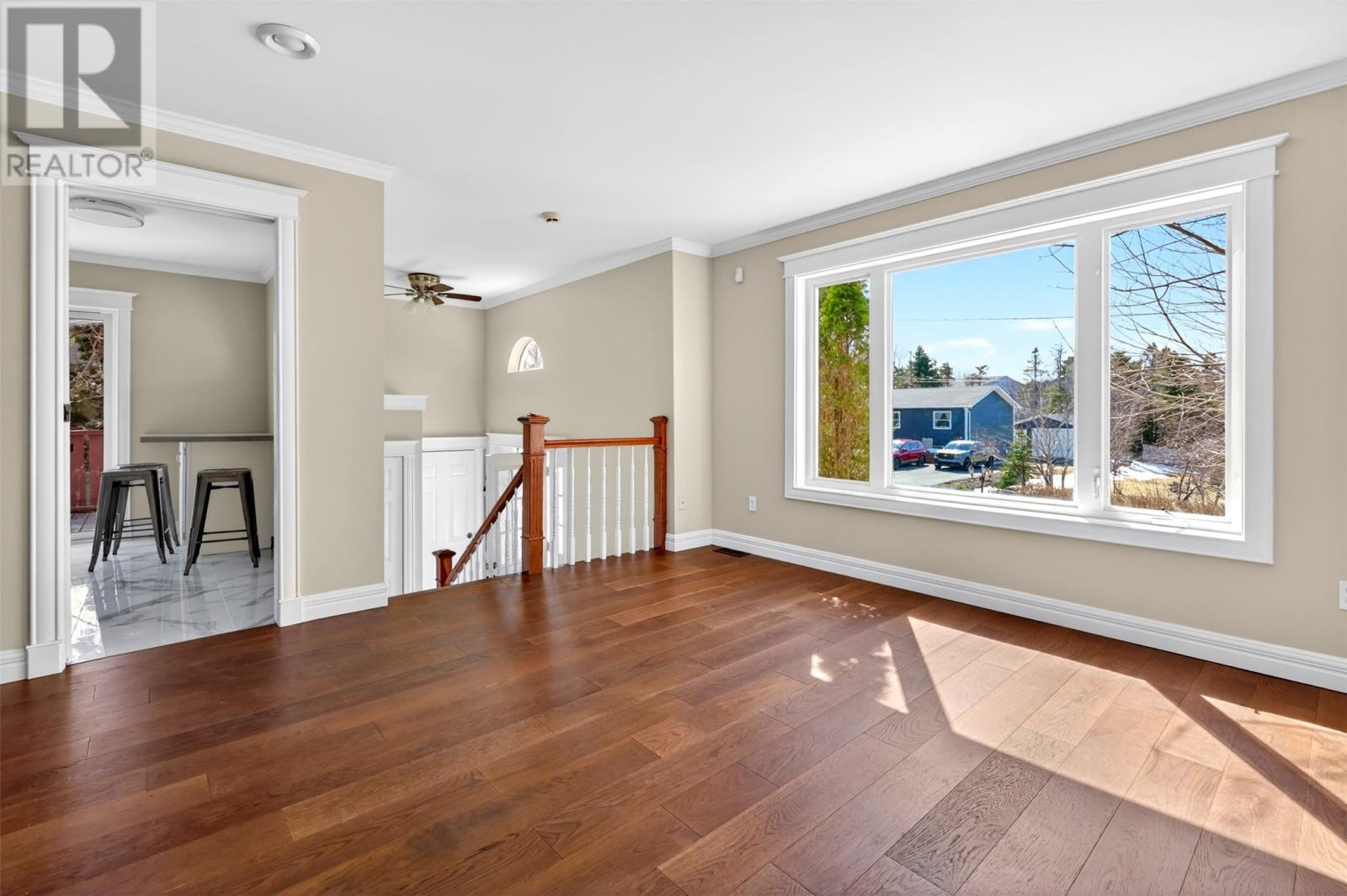 5 Sweetenwater Avenue