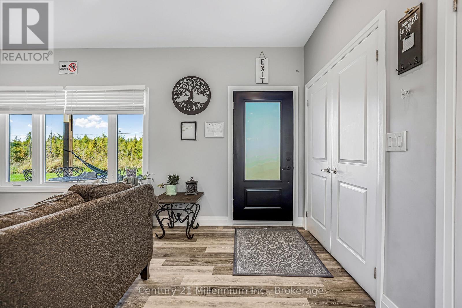 621 LINDSAY  30 ROAD