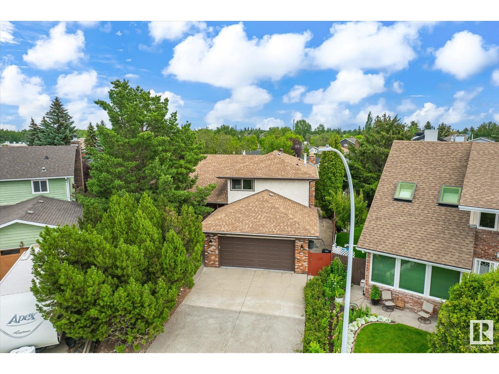 17524 55 AV NW