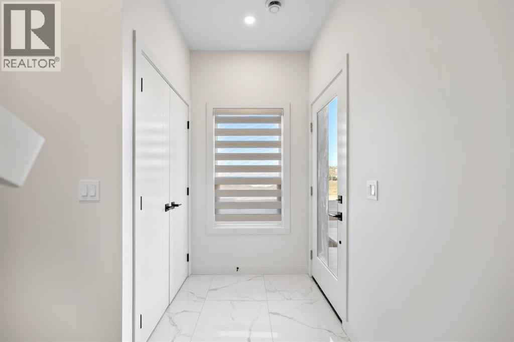 101, 1230 3 Street SE