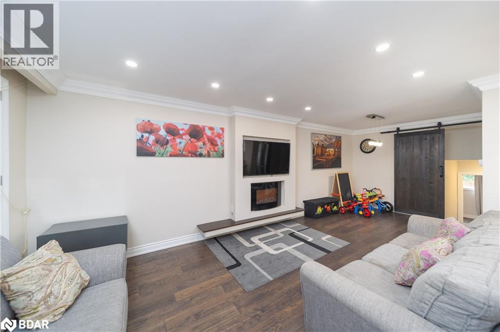 57 PLUNKETT Road