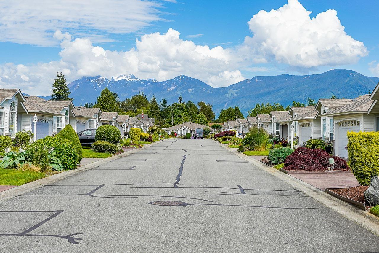 8 9102 HAZEL STREET|Chilliwack Proper East
