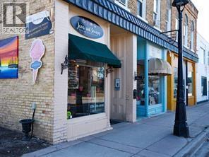 Photo 1 of 8 — 54 KING STREET West, Lambton Shores, ON N0N1J0